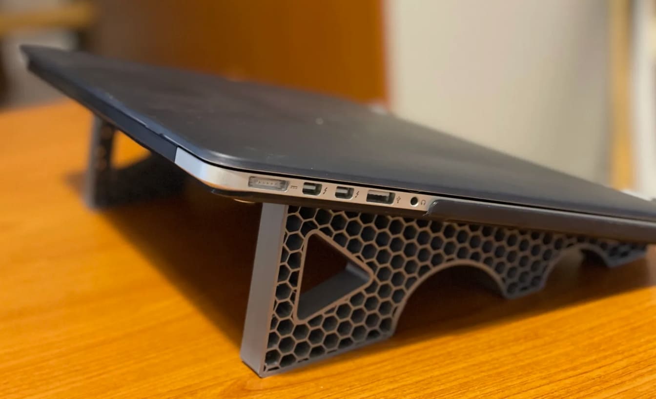 3d printed useful gadgets_3d printed laptop stand